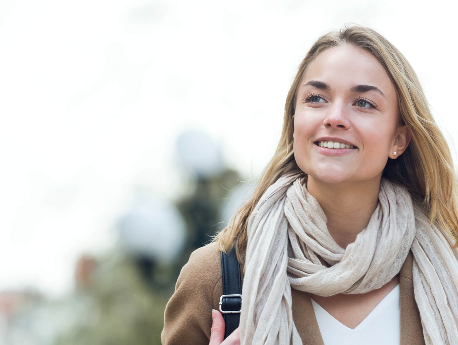 woman-scarf
